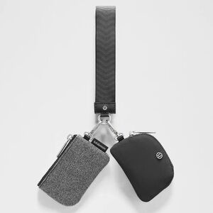 Lululemon Dual Pouch Wristlet Keychain Glitter Dark Silver Graphite Grey Silver